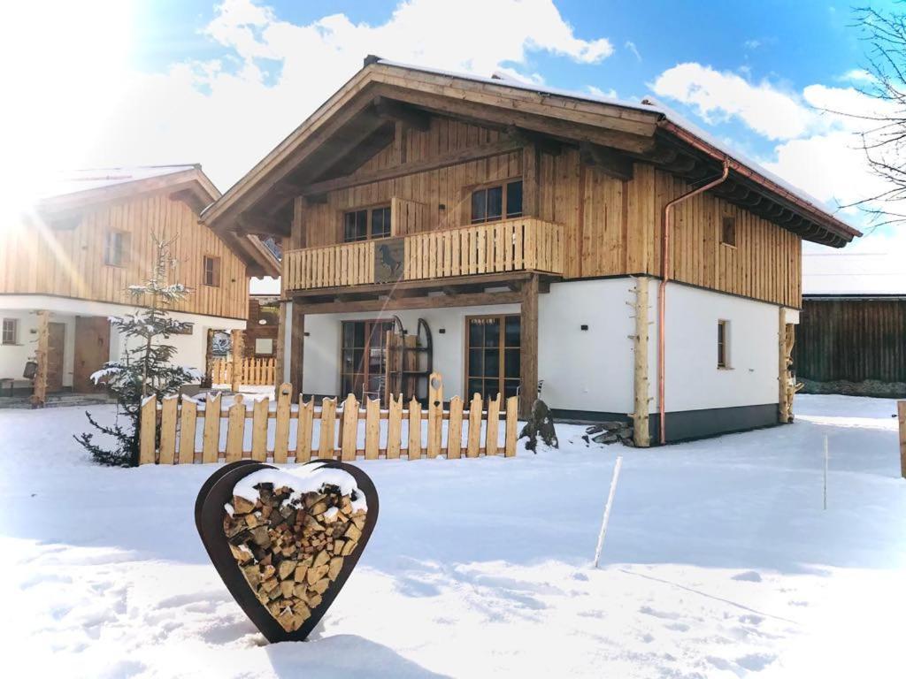 Sieglhub Chalets - Appartements - Hotel Flachau Exterior foto